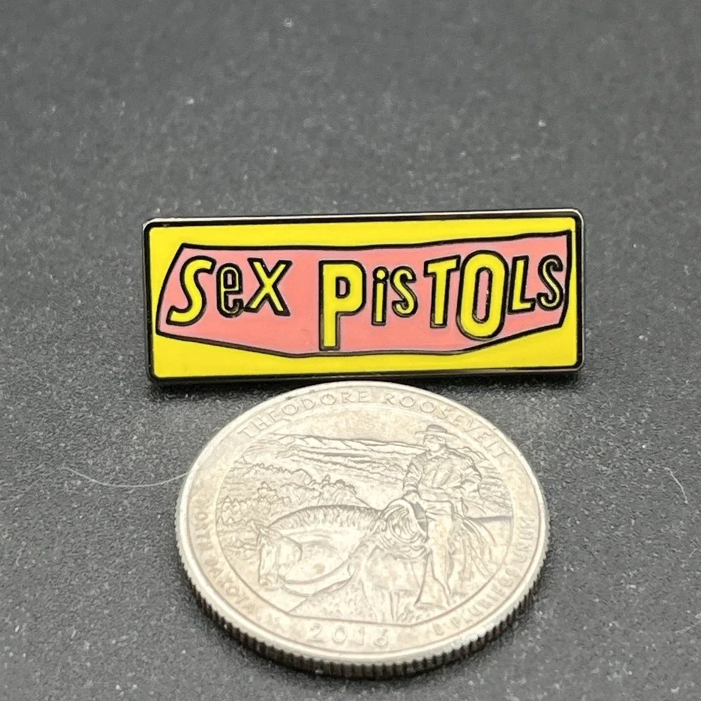 Sex Pistols Band Music Group‎ Lapel Hat Pin